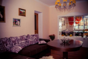 Apartments on Cherkasskaya